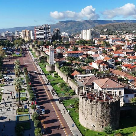 Hotel Guri Elbasan Exterior foto