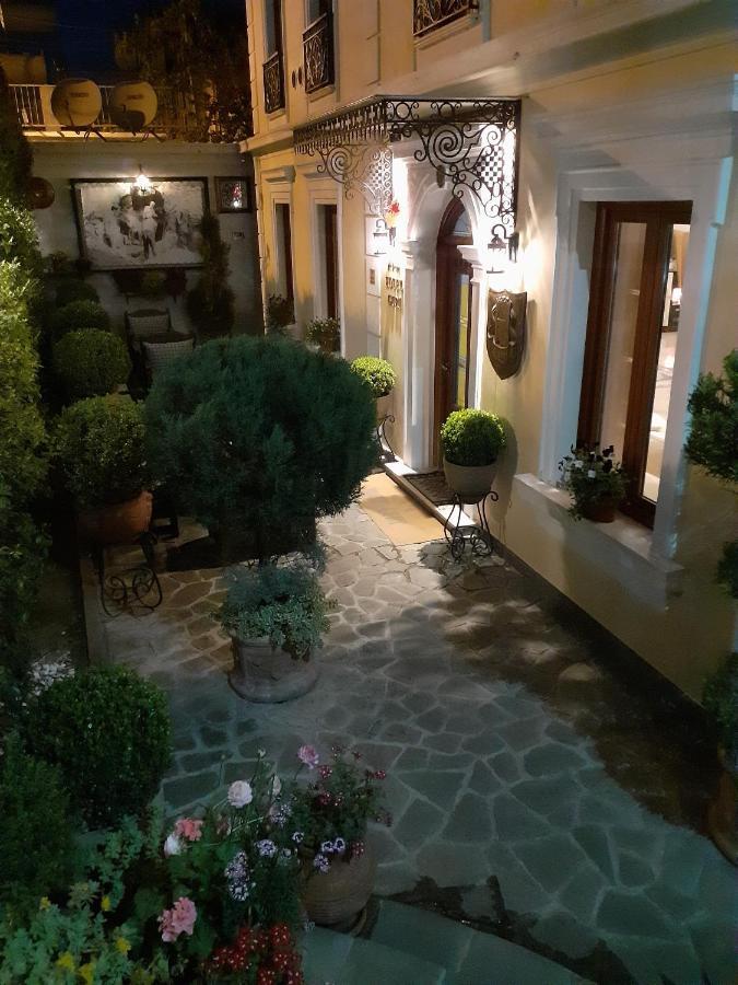 Hotel Guri Elbasan Exterior foto