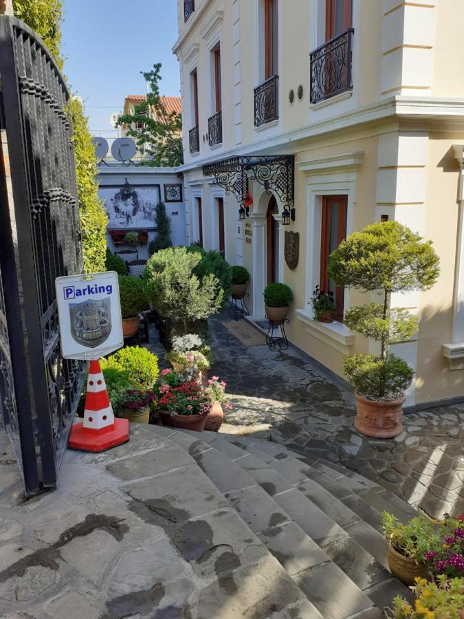 Hotel Guri Elbasan Exterior foto