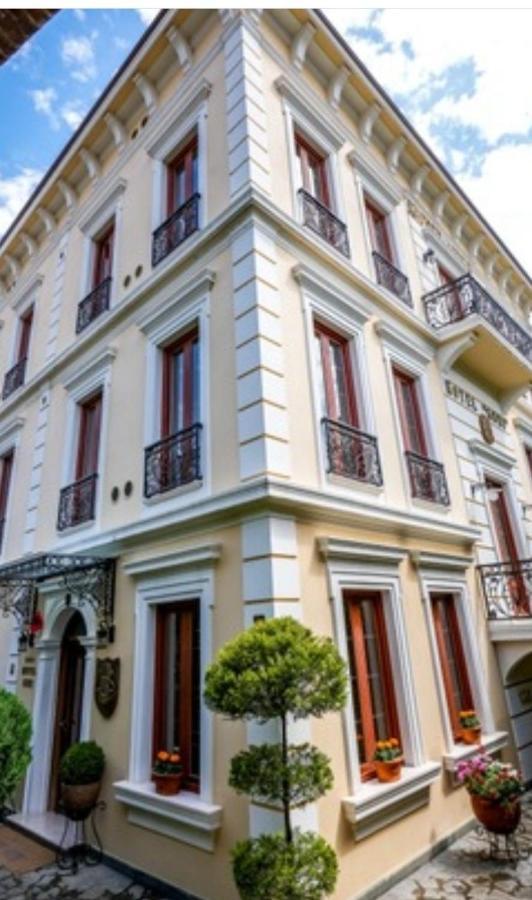 Hotel Guri Elbasan Exterior foto